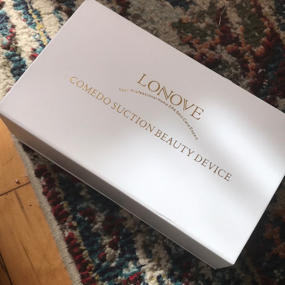 Never used Comedo Suction Skin Spa tool